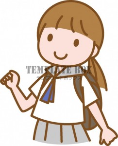 登下校する夏の制…